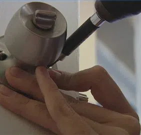 Master Locksmith Store Wallingford, CT 203-278-5084 - lock-change